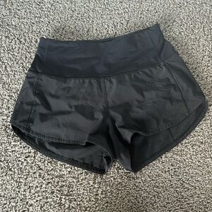 Lululemon speed up high-rise shorts 2.5” - size 4